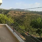 Papadeas *