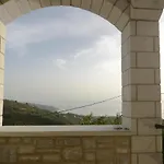 Papadeas Holiday home