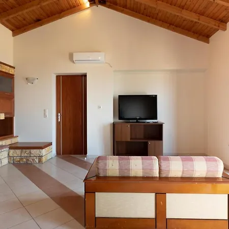 Papadeas Сasa de vacaciones Megali Mantineia