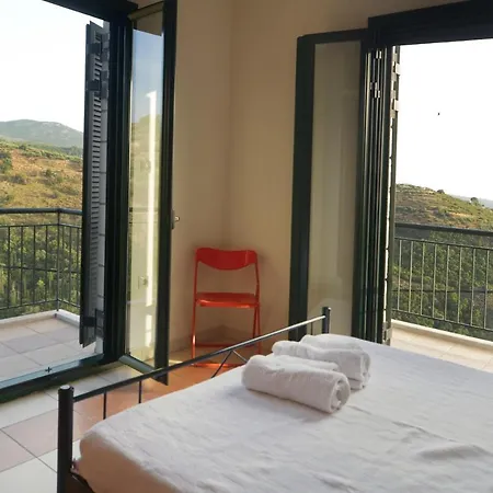 Papadeas Дом отдыха Megali Mantineia