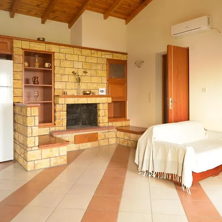 Дом отдыха Papadeas