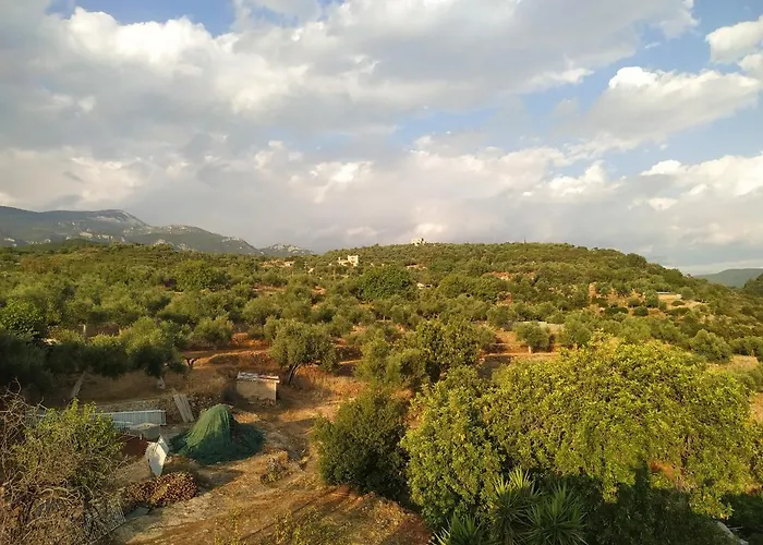 Papadeas Hébergement de vacances *