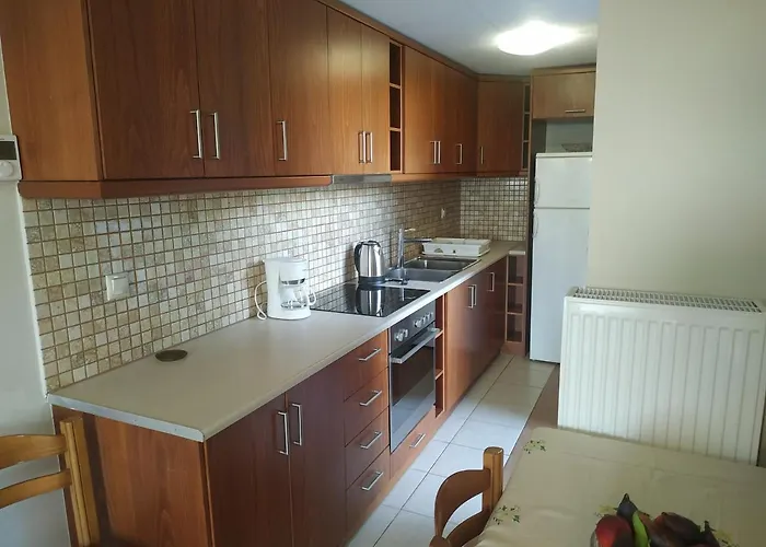 Papadeas * Megali Mantineia